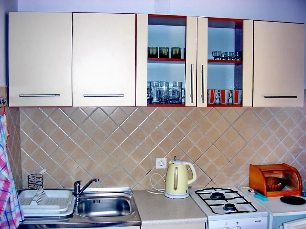 Ika 2 Hotel Brtonigla Guest house